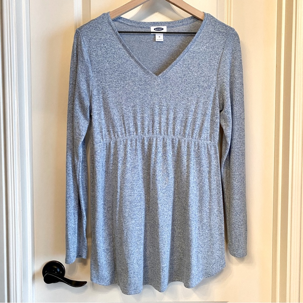 Old Navy Blue V-Neck Sweater (Maternity XS)